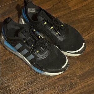 Adidas Men's Black and Blue Sneakers used size 5.5